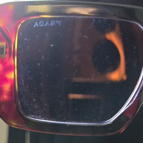 Prada Tortoiseshell Sunglasses SPR 23y-f 2au-05 - Picture 8 of 16